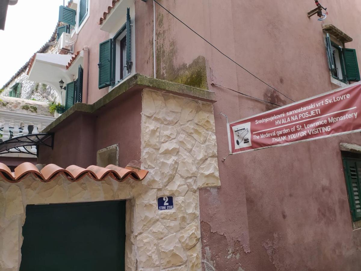 Old Stone House St Lawrence In The Heart Of Sibenik'S Old Town Apartment Exterior photo